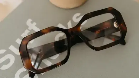 lunettes de créateur à Centre ville de Rennes - image 2