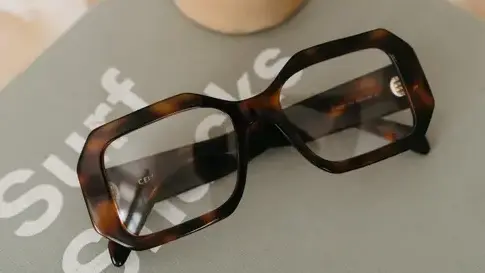 lunettes de créateur à Chantepie - image 3