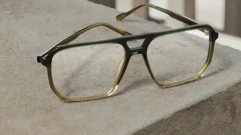 lunettes de créateur Place des Lices-1