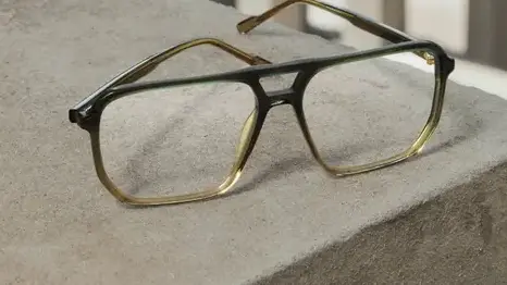lunettes de créateur à Thorigné-Fouillard - image 3