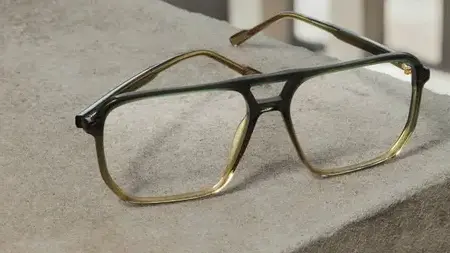 lunettes de vue caroline abram à Place des Lices - image 2