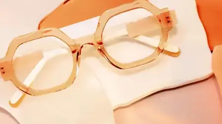 lunettes marque anne et valentin à Centre ville de Rennes - image 2