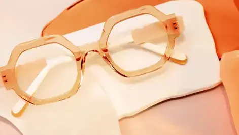 lunettes marque anne et valentin à Place Saint-Germain - image 3