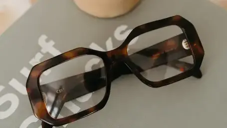 lunettes marque anne et valentin à Rennes - image 3