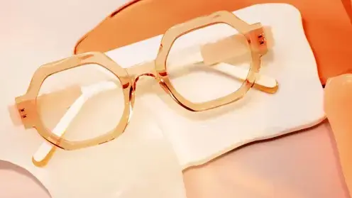 magasin de lunettes de soleil Place des Lices-5