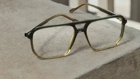 magasin de lunettes de soleil à Rue Le Bastard - image 2