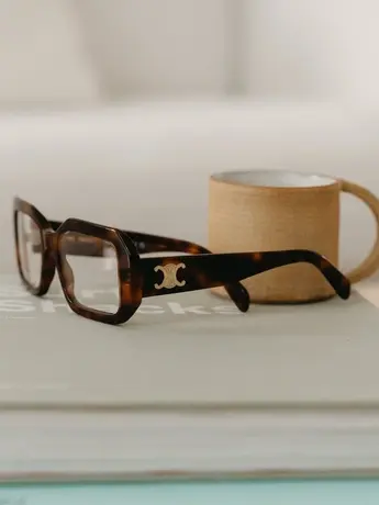 magasin de lunettes à Place de Bretagne - image 2