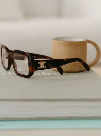magasin de lunettes à Place des Lices - image 2