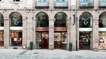 magasin de lunettes à Rue Le Bastard - image 4