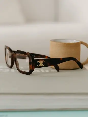 opticien essilor Place de Bretagne-5